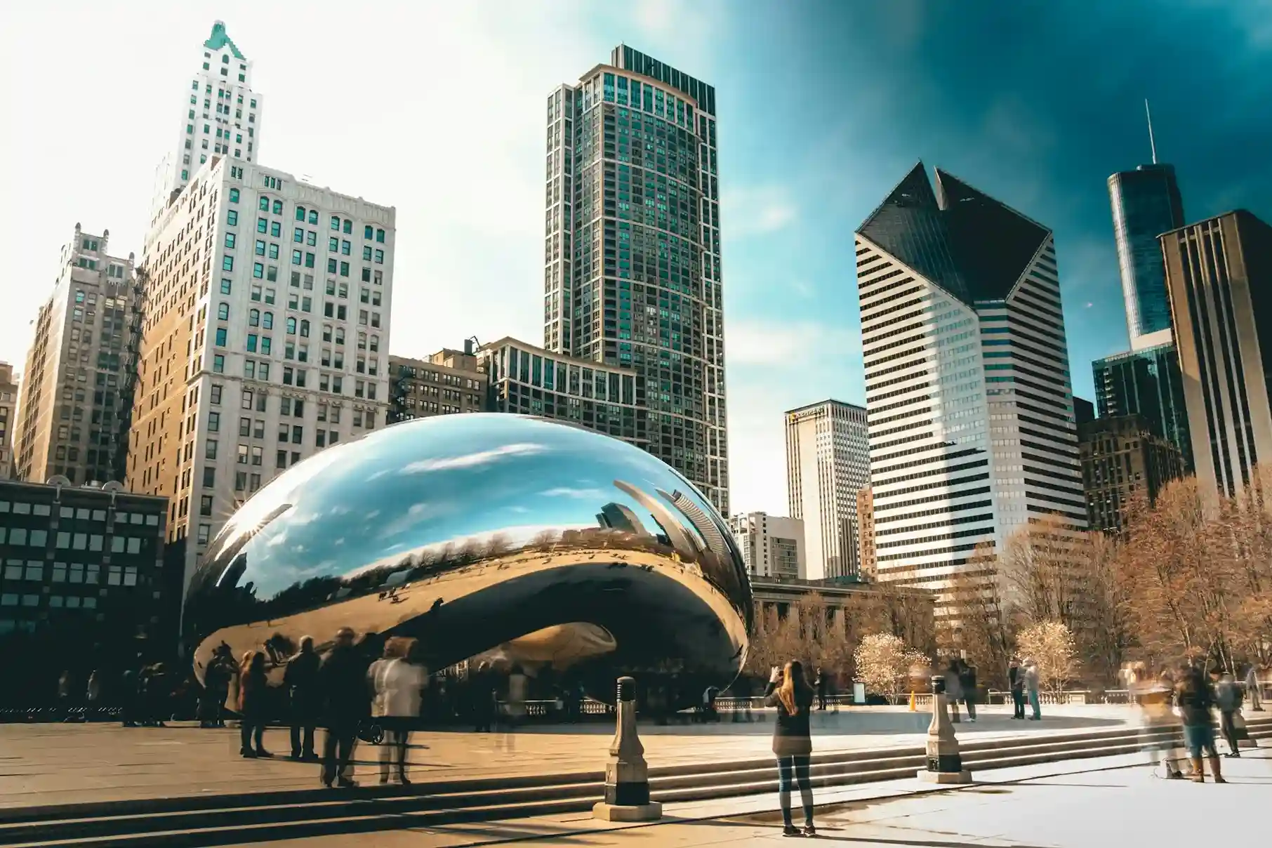 vue-de-la-skyline-de-chicago-et-de-ses-gratte-ciel-emblematiques